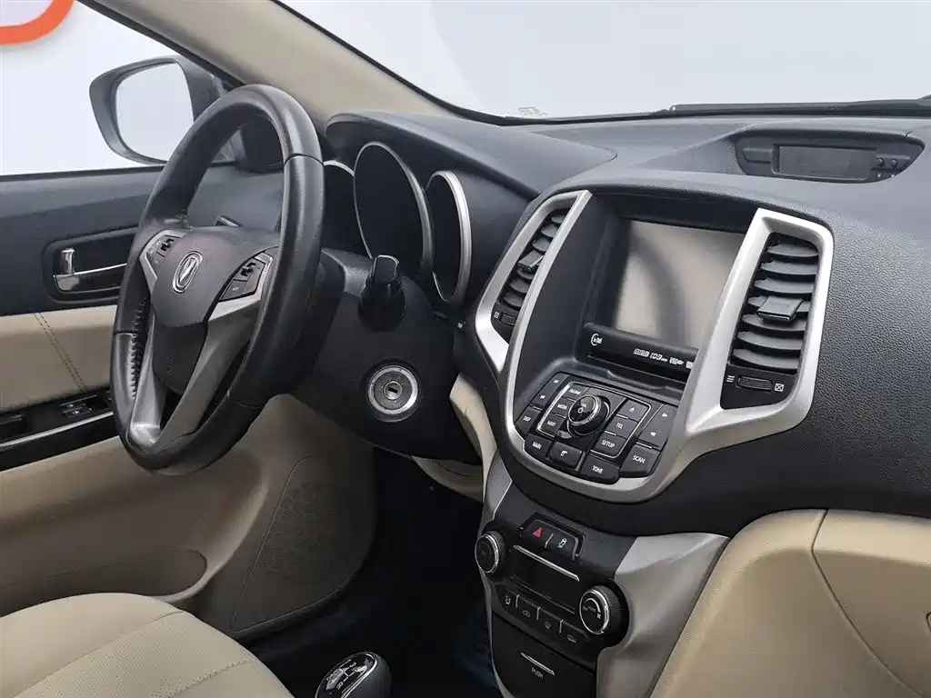 Changan Eado 2015 — фото 22