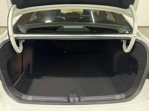Volkswagen Bora 2023