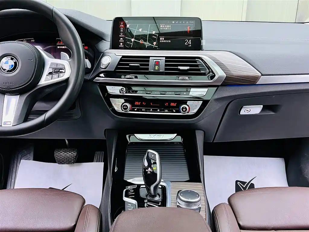 BMW X3 2020 — фото 13