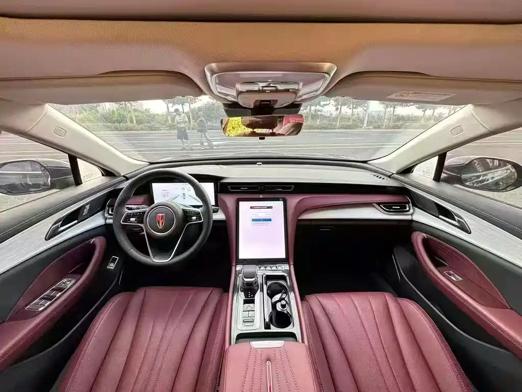 Hongqi H5 PHEV 2025 — фото 5