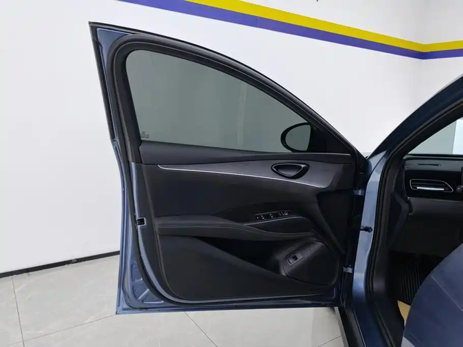 BYD Seal 06 2025