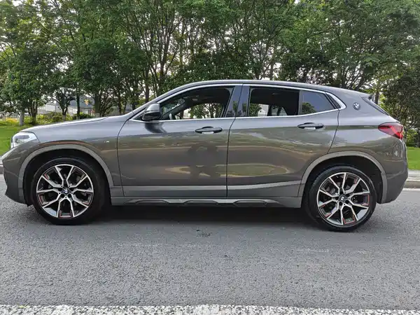 BMW X2 2021
