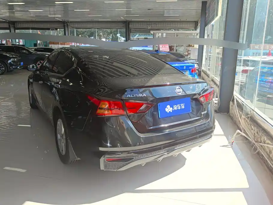 Nissan Teana 2020