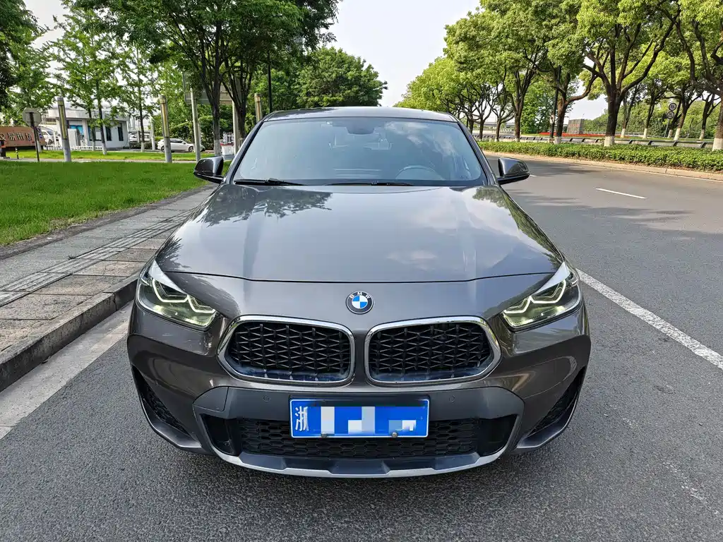 BMW X2 2021 — фото 2