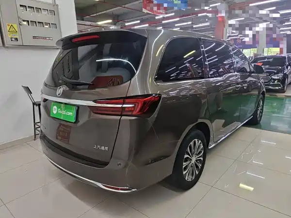 Buick GL8 2023