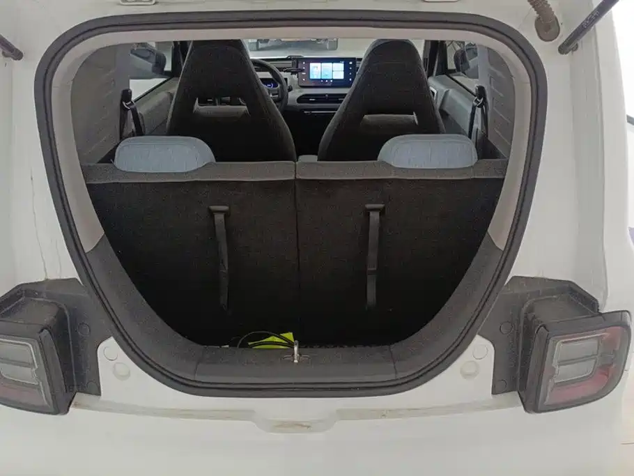Geely Galaxy Panda 2025