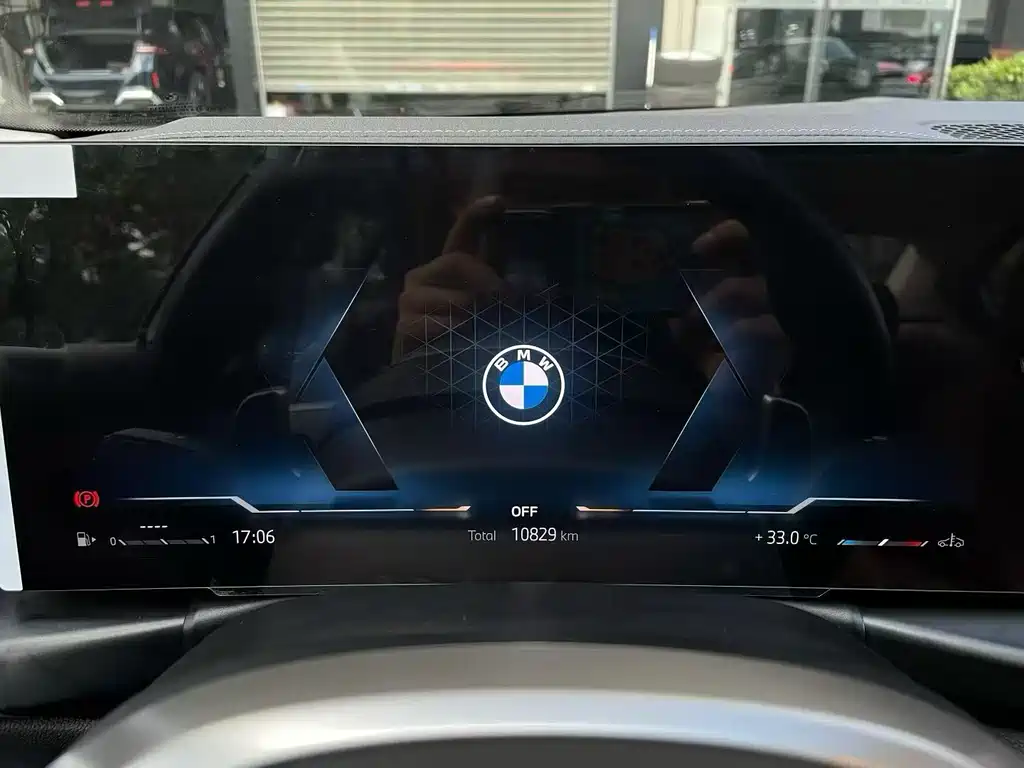 BMW 3 Series 2025