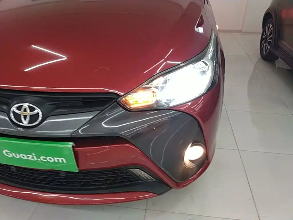 Toyota Yaris L 2019 — фото 24