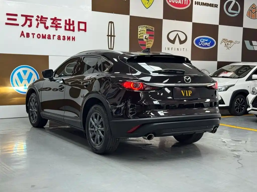 Mazda CX-4 2023