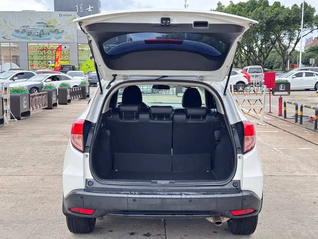 Honda Vezel 2016 — фото 15
