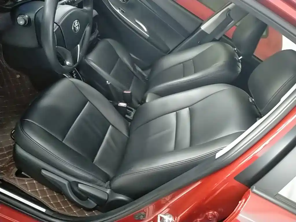 Toyota Yaris L 2019 — фото 15