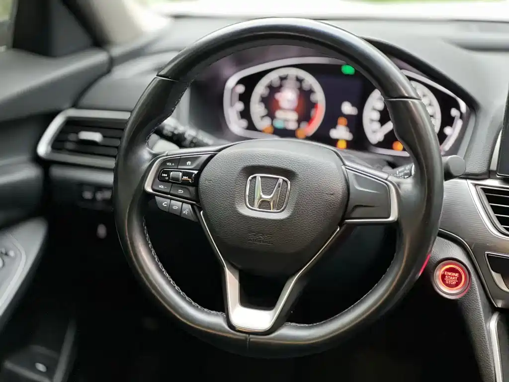 Honda Accord 2022 — фото 7