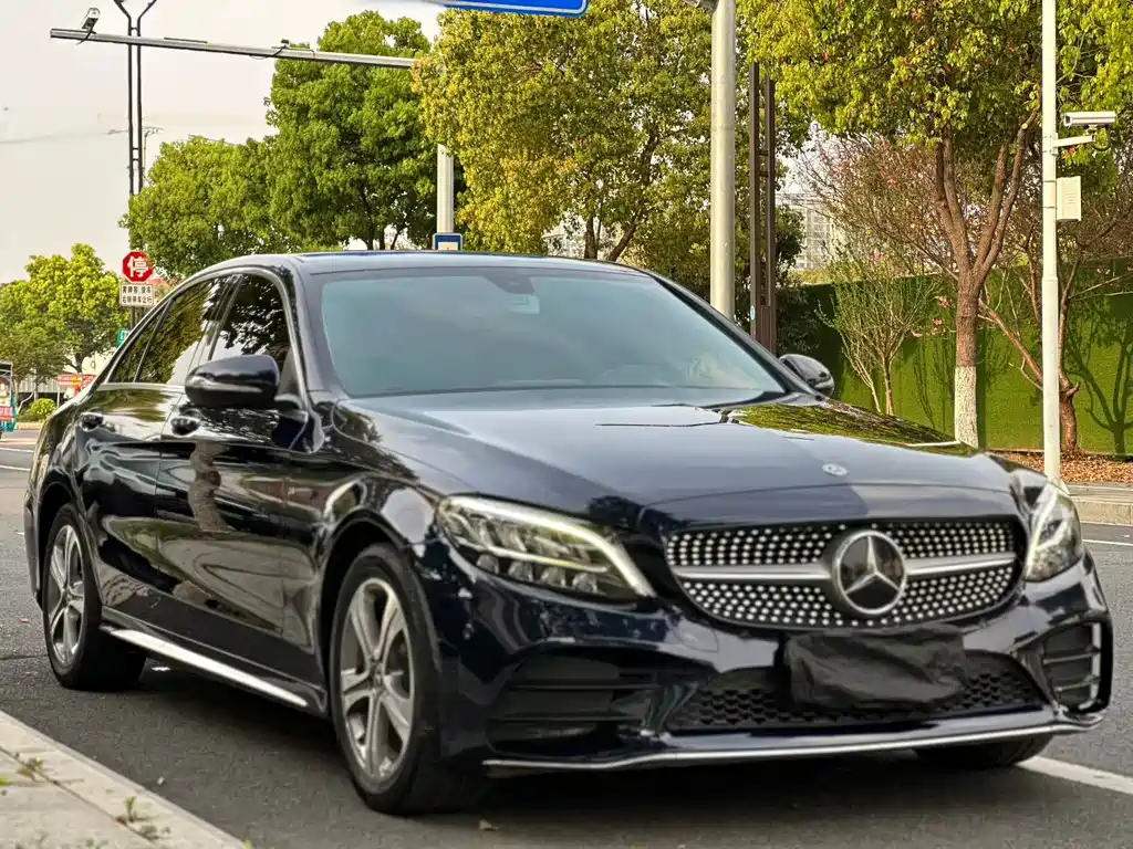 Mercedes-Benz C-Class 2019 — фото 3