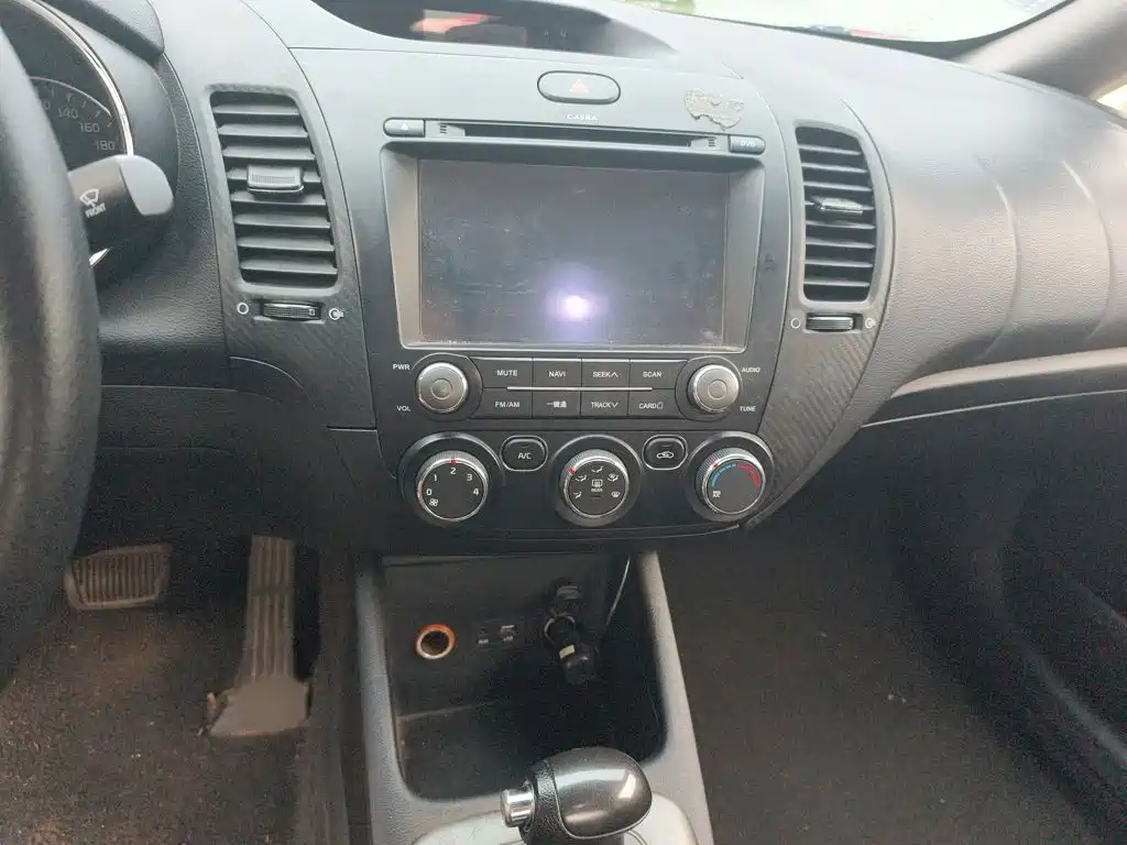 Kia K3 2015