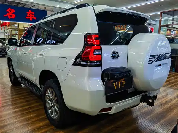 Toyota Prado 2019