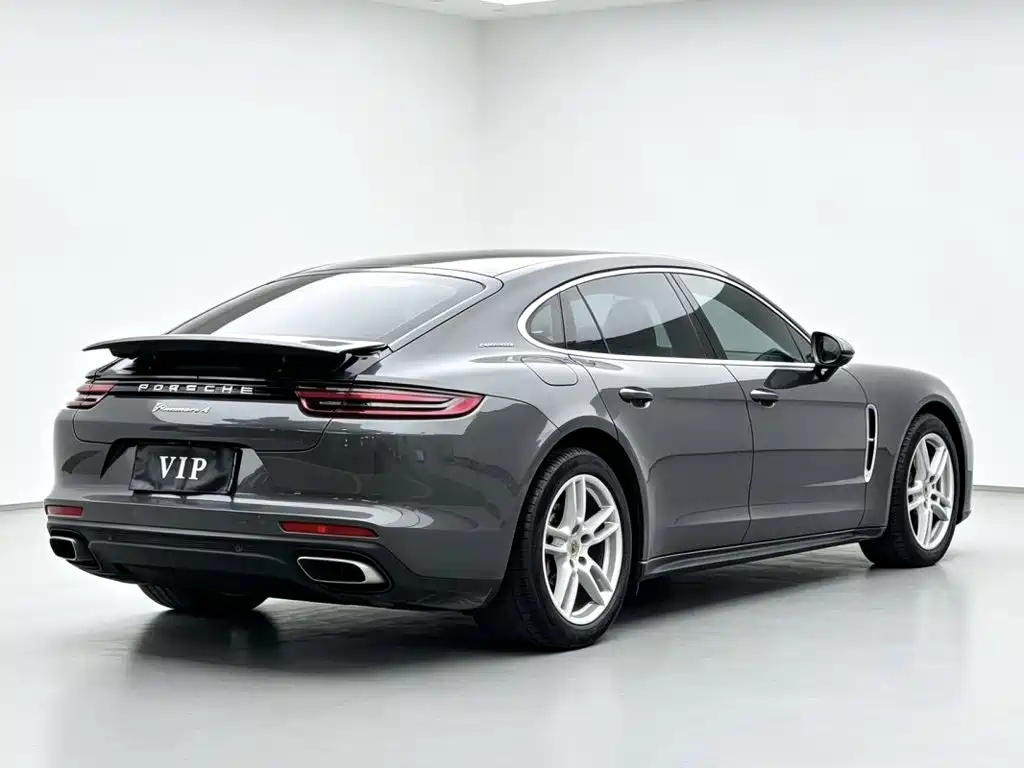 Porsche Panamera 2017 — фото 7