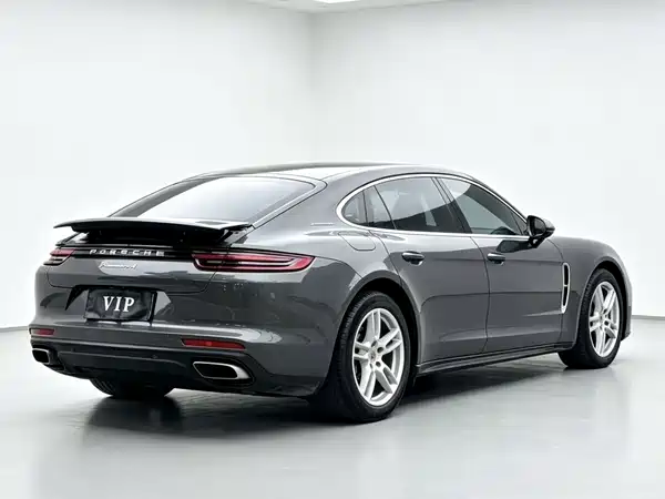 Porsche Panamera 2017