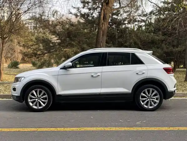Volkswagen T-Roc 2021