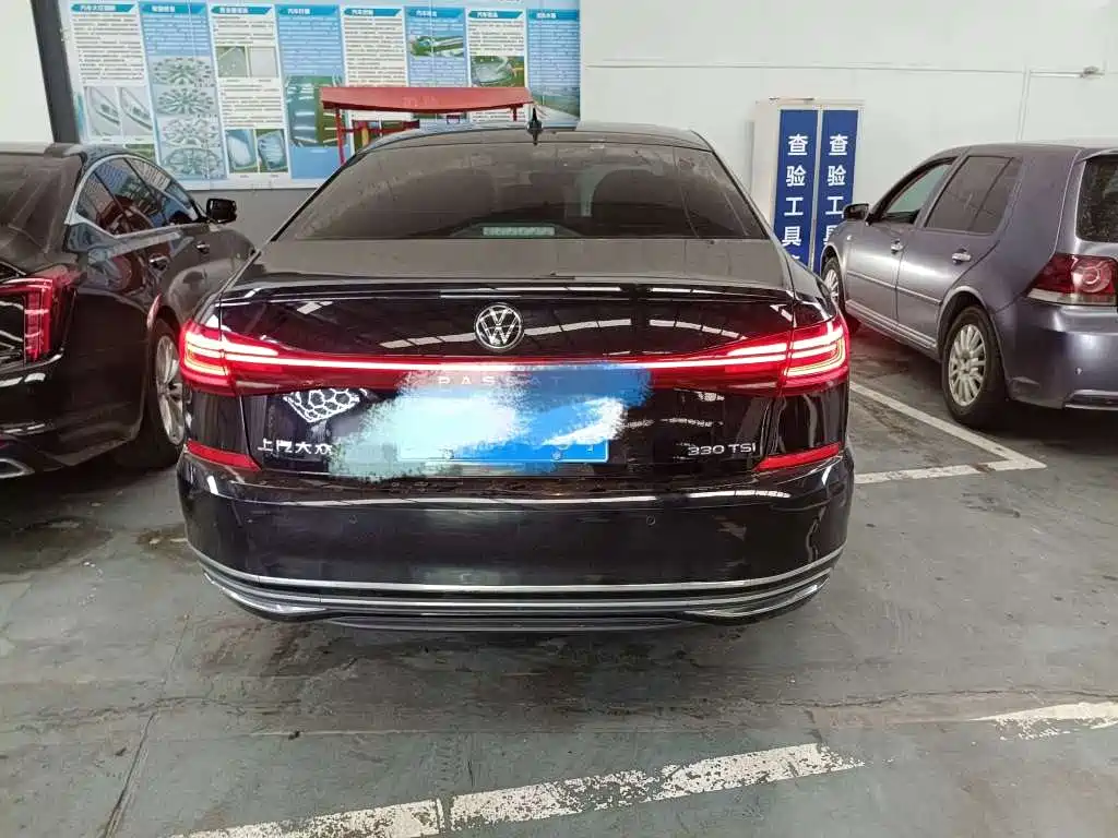 Volkswagen Passat 2022