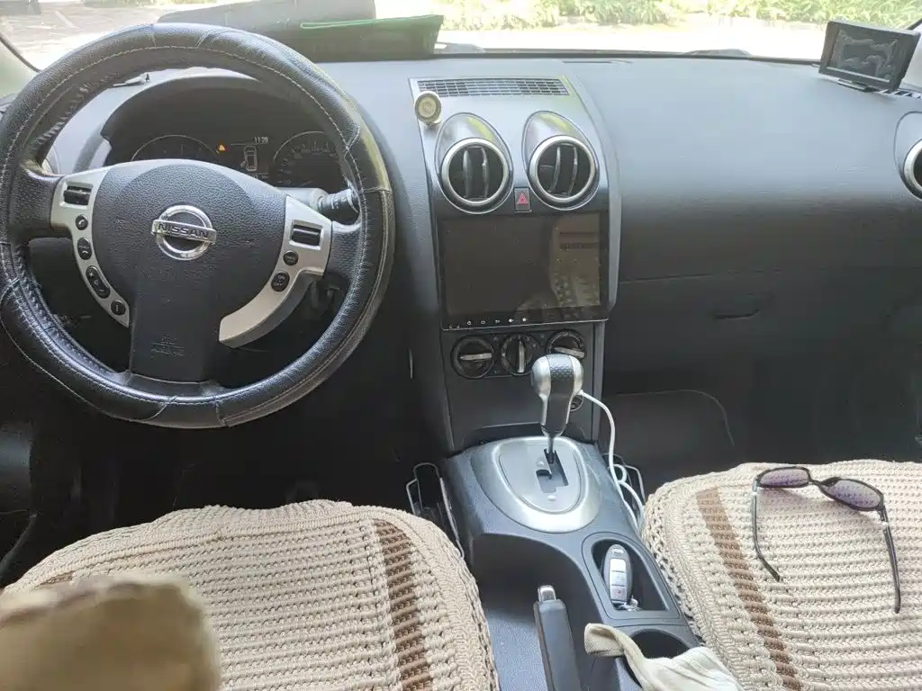 Nissan Qashqai 2015