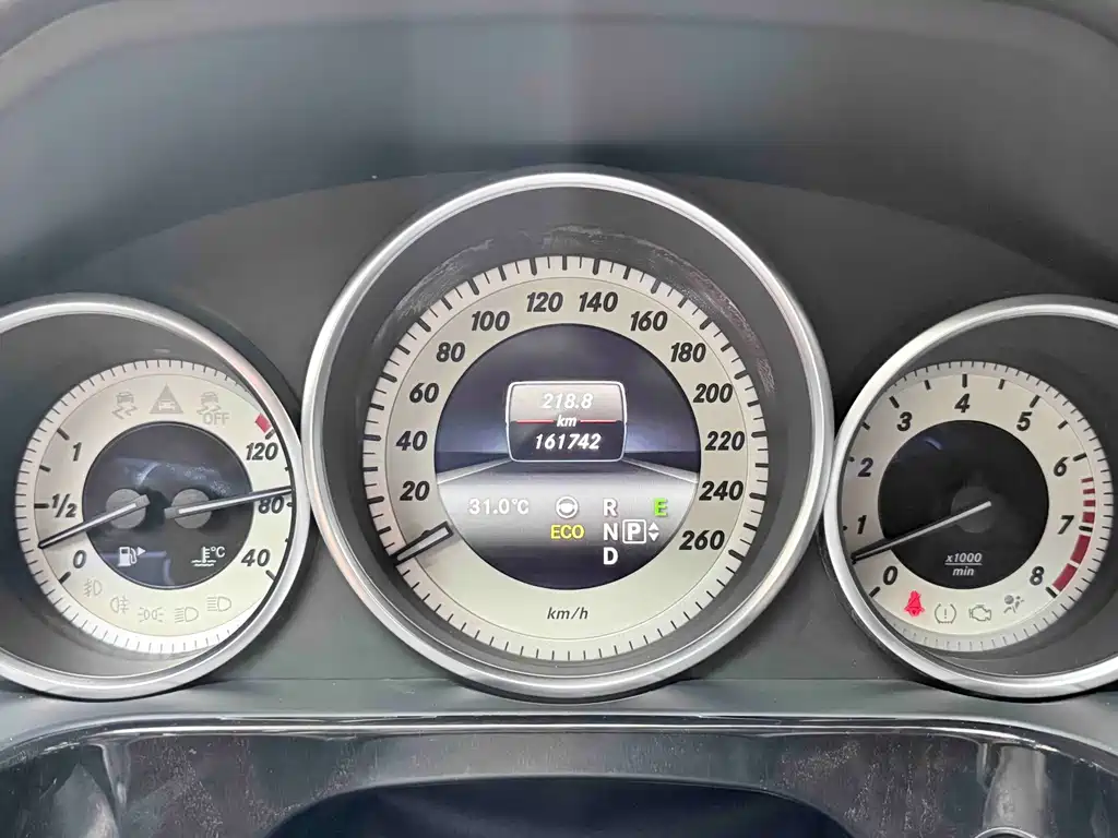 Mercedes-Benz E-Class 2014