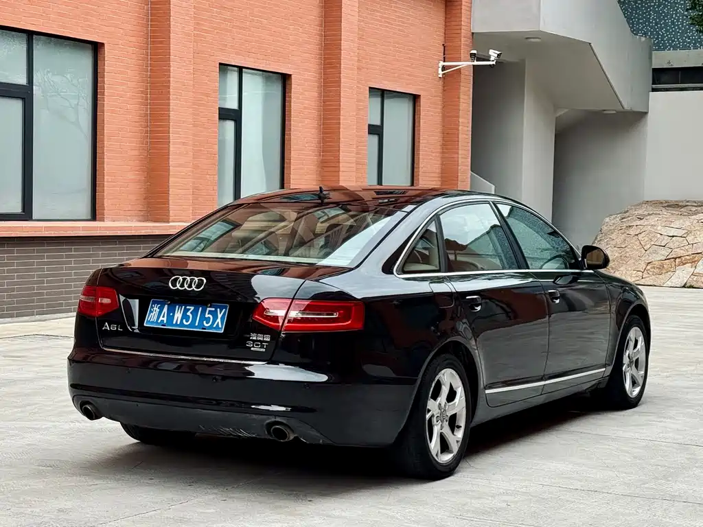 Audi A6L 2011