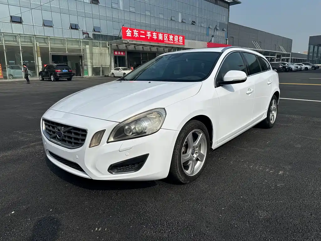 Volvo V60 2013