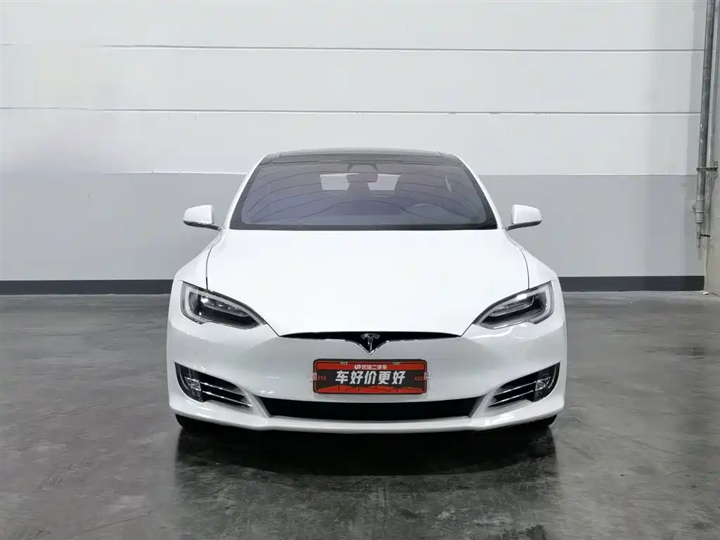 Tesla Model S 2018 — фото 3