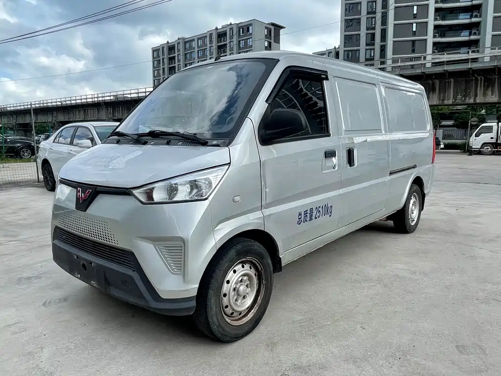 Wuling EV50 2022