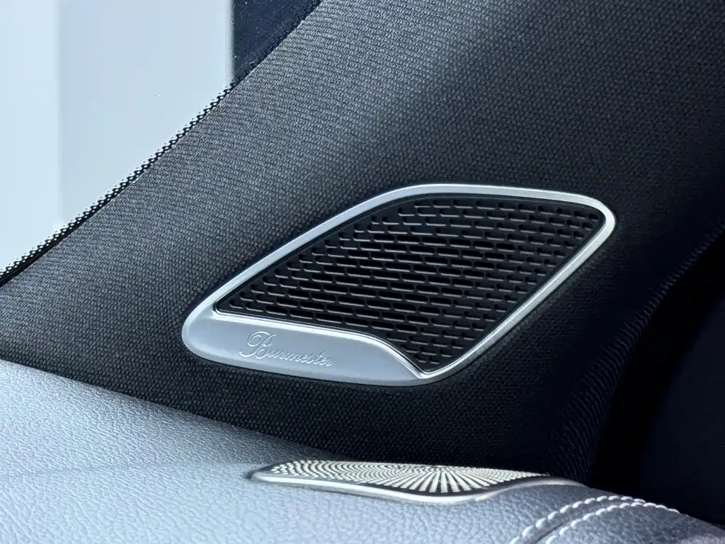 Mercedes-Benz GLB AMG 2023 — фото 15