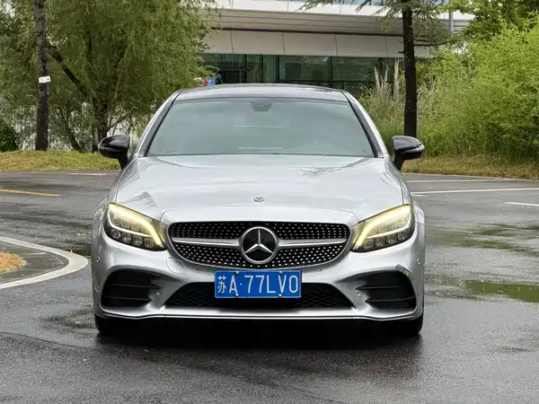Mercedes-Benz C-Class 2019