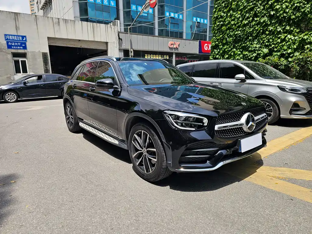 Mercedes-Benz GLC 2022 — фото 3