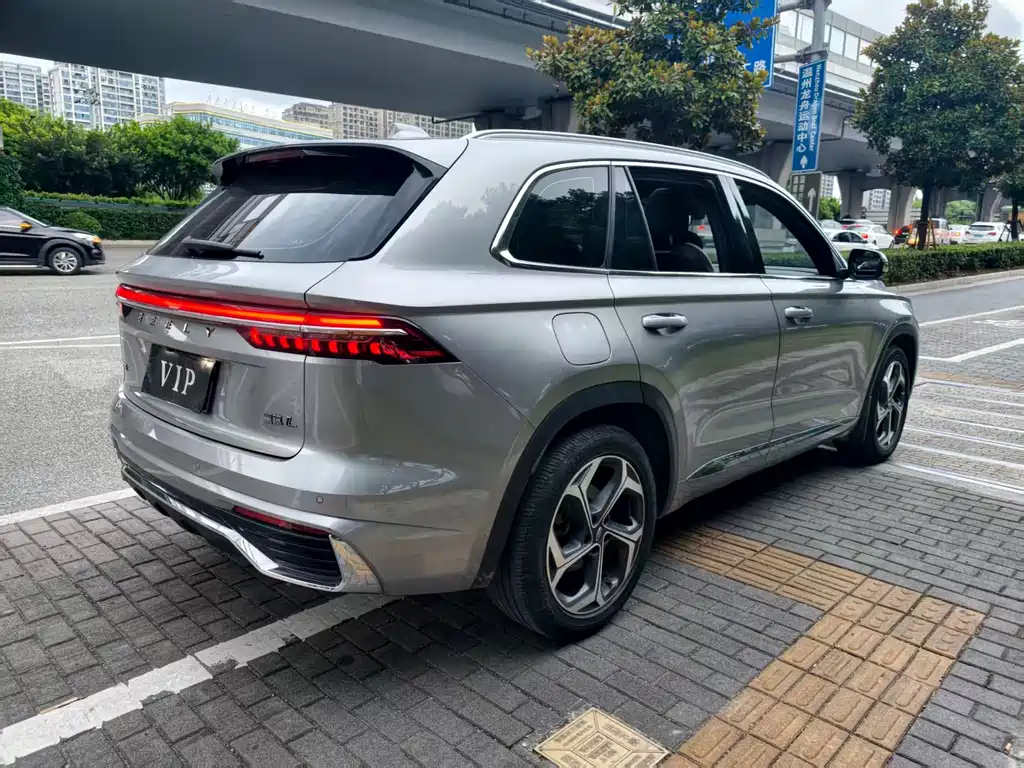 Geely Xingyue L 2022 — фото 12