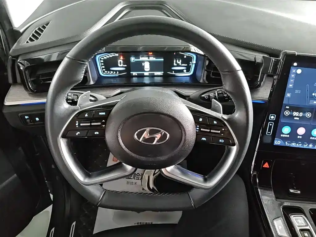 Hyundai Custo 2022 — фото 11