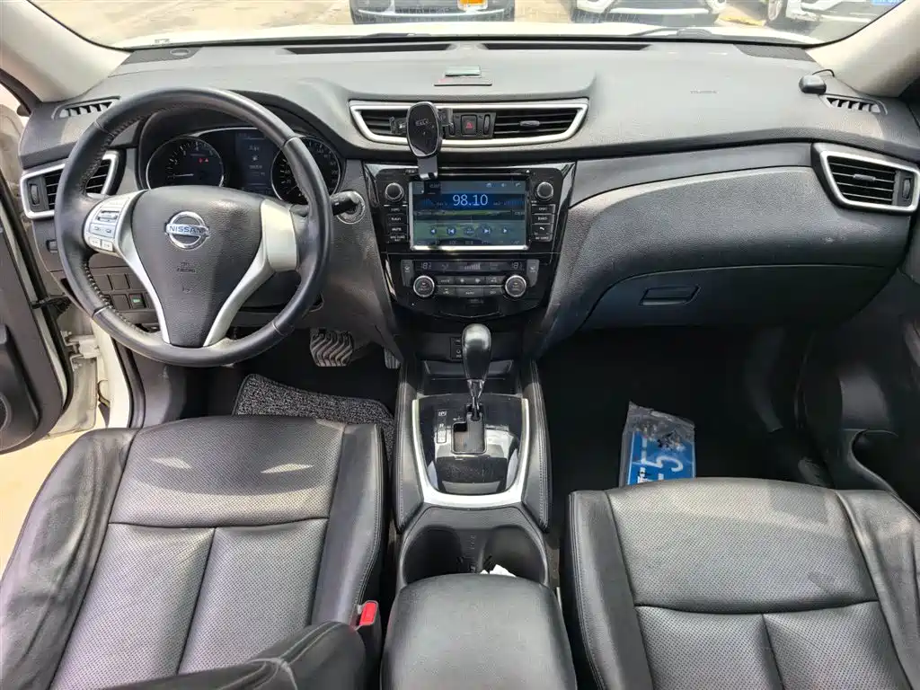 Nissan X-Trail 2014 — фото 12