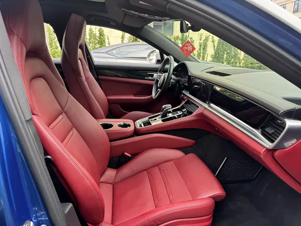 Porsche Panamera 2019 — фото 10