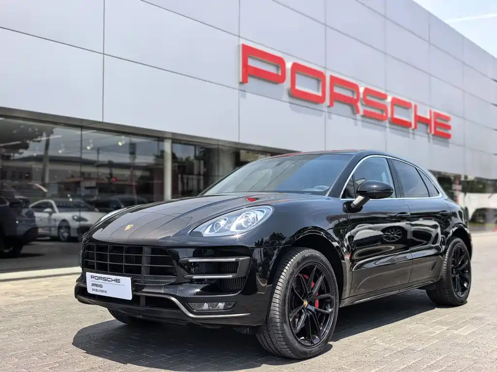 Porsche Macan 2017 — фото 1