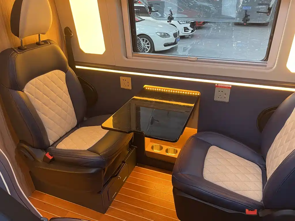 Maxus V90 RV 2022 — фото 10
