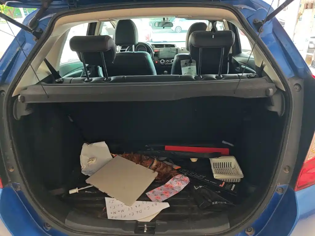 Honda Fit 2015 — фото 19