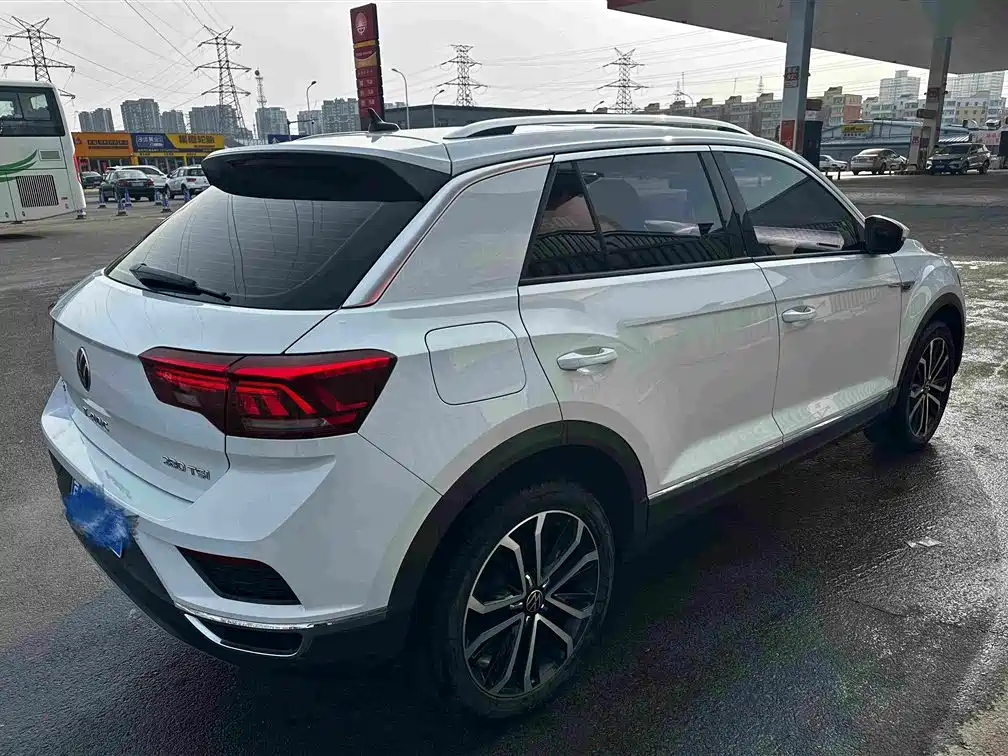 Volkswagen T-Roc 2022 — фото 18