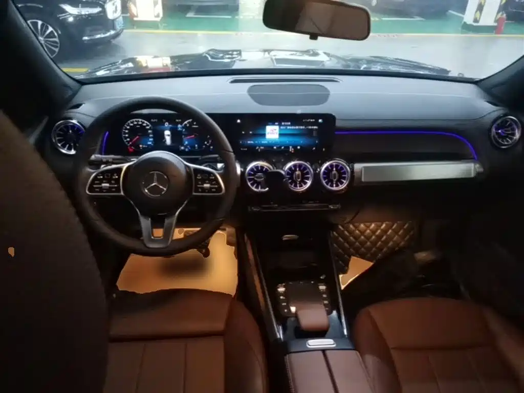 Mercedes-Benz GLB 2023 — фото 10