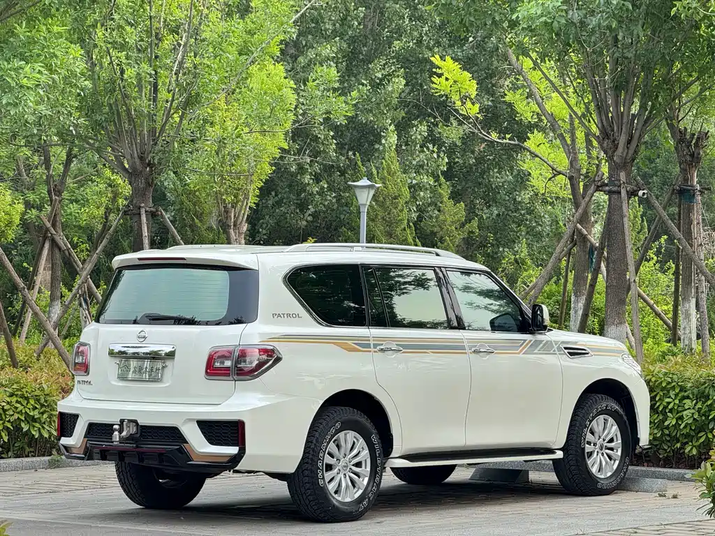 Nissan Patrol 2019 — фото 10