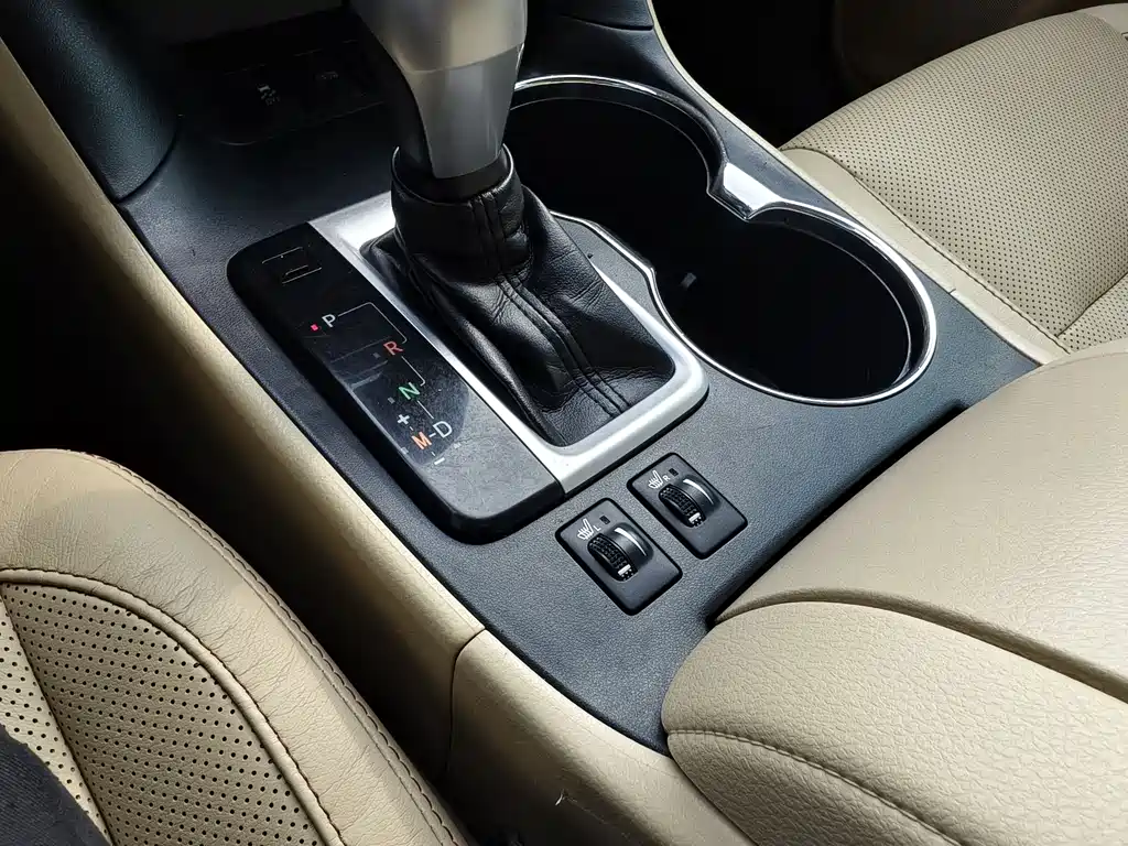 Toyota Highlander 2017 — фото 21