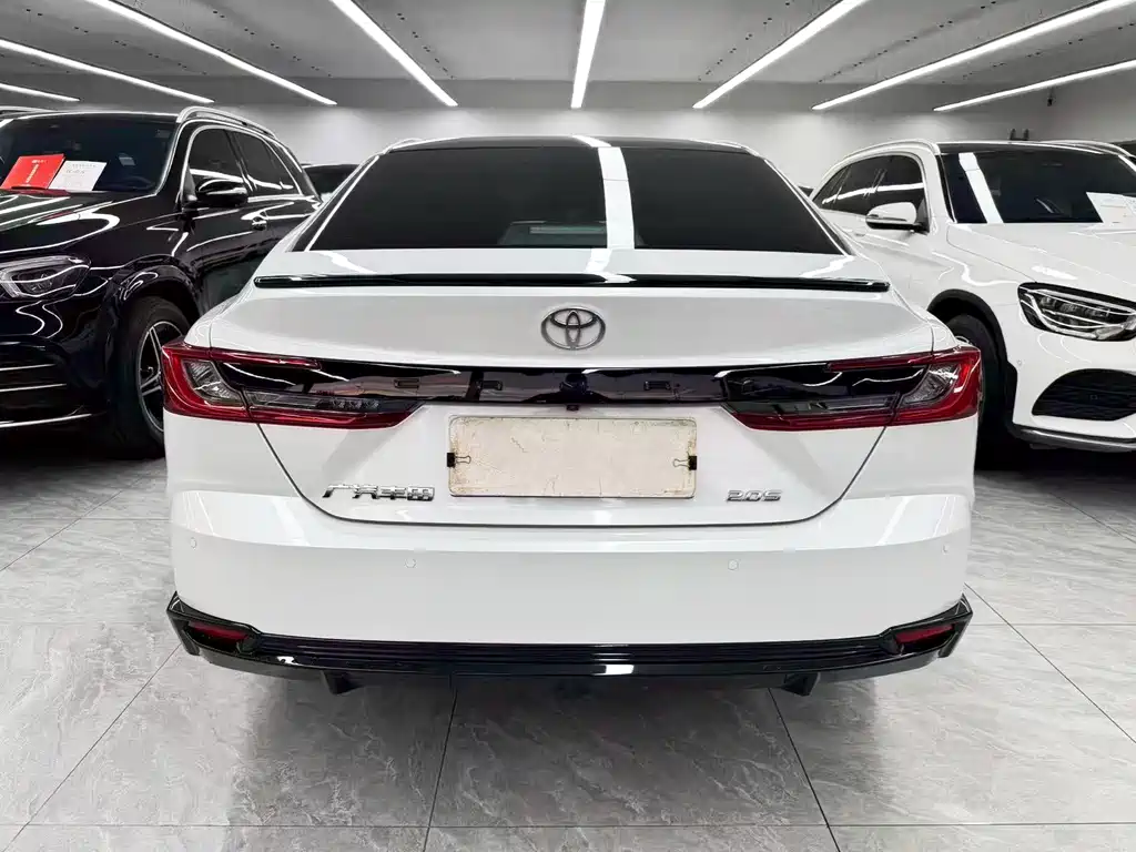 Toyota Camry 2024