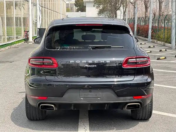 Porsche Macan 2014
