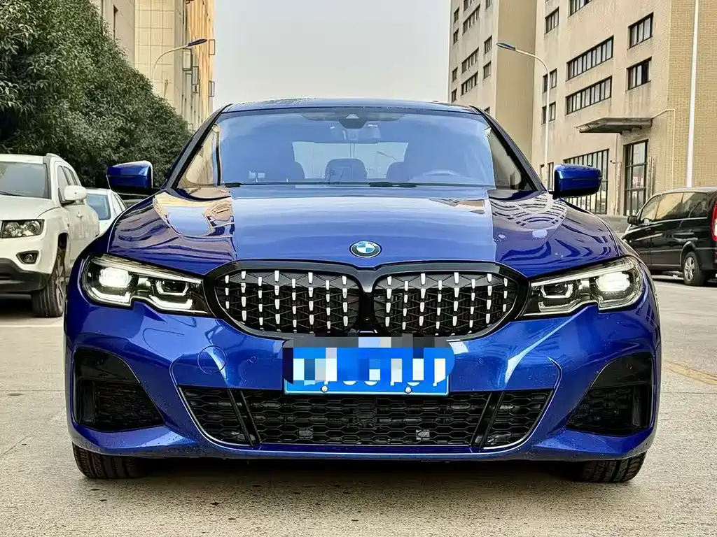 BMW 3 Series 2022