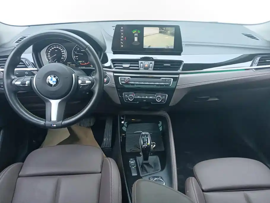 BMW X2 2024 — фото 12