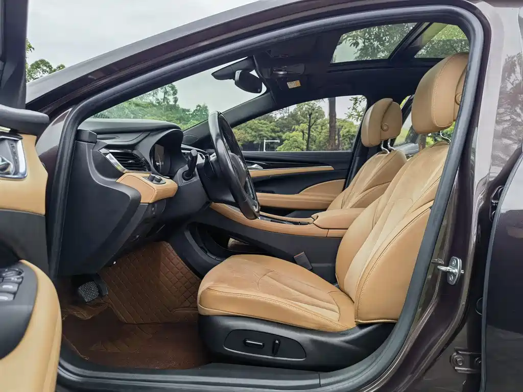 Buick LaCrosse 2018 — фото 12