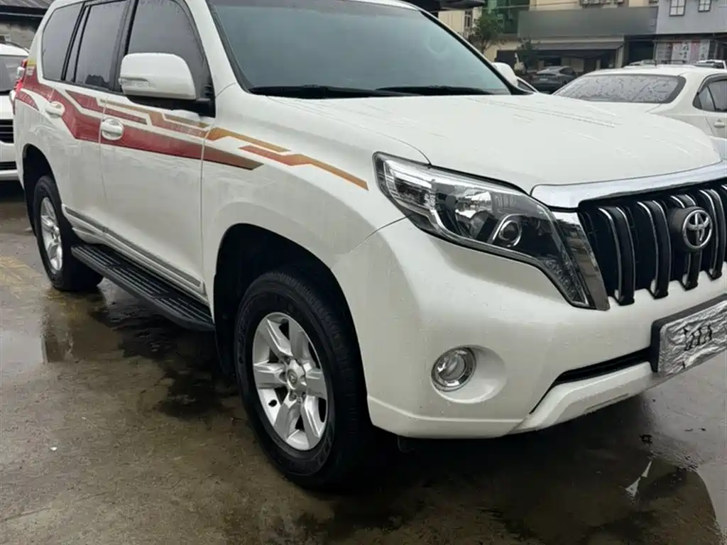 Toyota Prado 2017 — фото 8