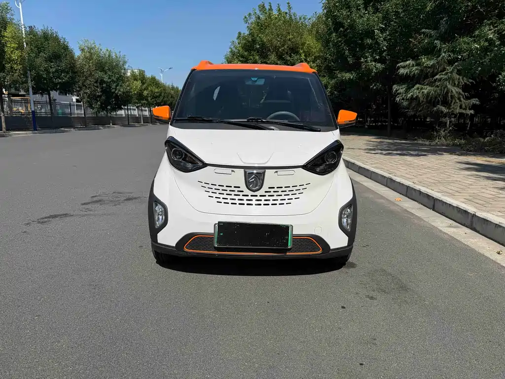 Baojun E100 2019